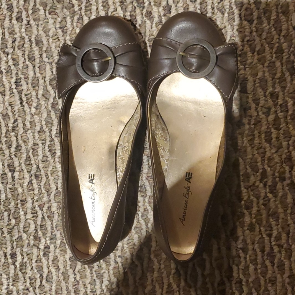 Wedge shoes